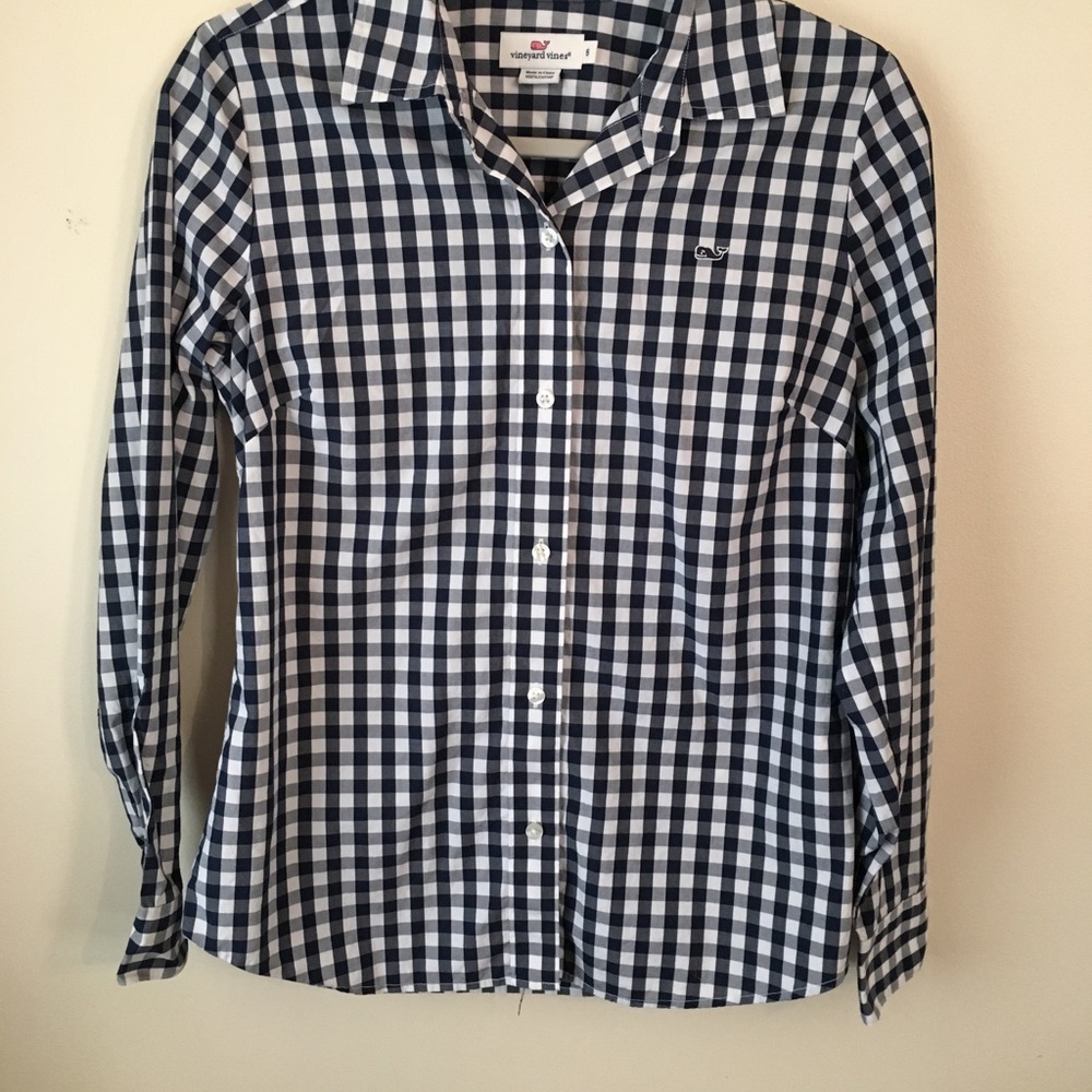 Vineyard Vines navy gingham button up Sz 6